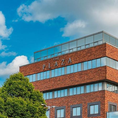 Plaza Hotel Талат Екстериор снимка